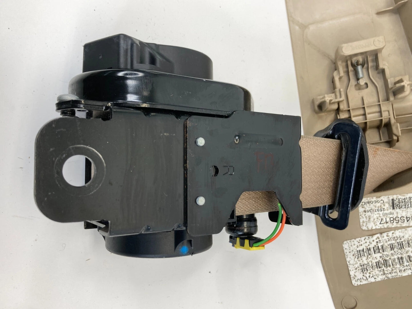 2010 BUICK ENCLAVE FRONT RIGHT PASSENGER SEAT BELT RETRACTOR ASSY 15903263 OEM