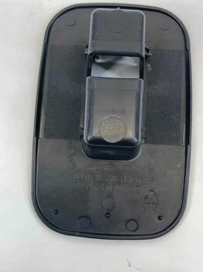 2010 2011 10 11 KIA SOUL REAR CHILD SEAT ANCHOR CAP LID TRIM BEZEL 893912K020