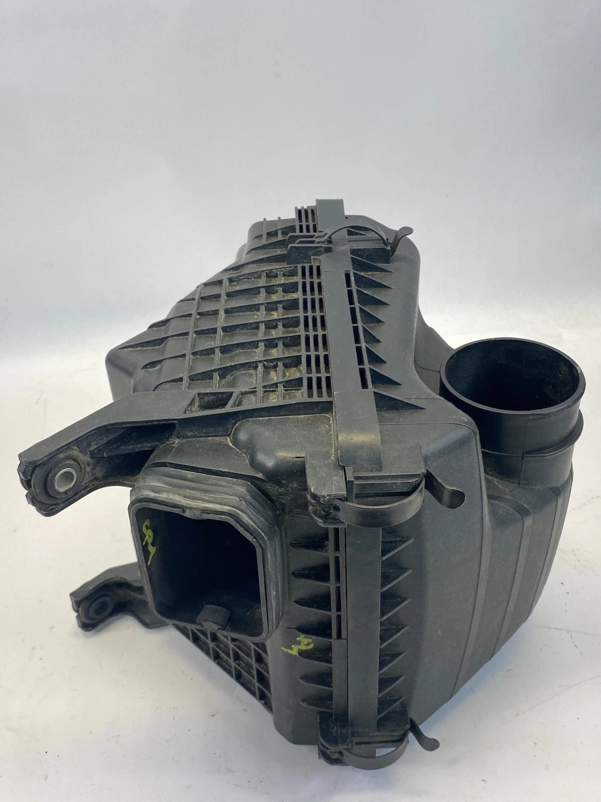 2011-2015 HYUNDAI SONATA HYBRID 2.4L AIR CLEANER FILTER BOX ASSEMBLY 28110-4R100