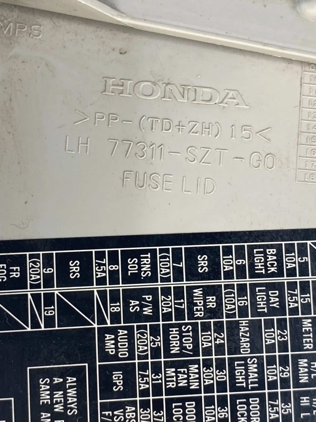 2011 2012 HONDA CR-Z LEFT FUSE LID BOX DASH COVER DOOR TRIM PANEL 77301SZTG0