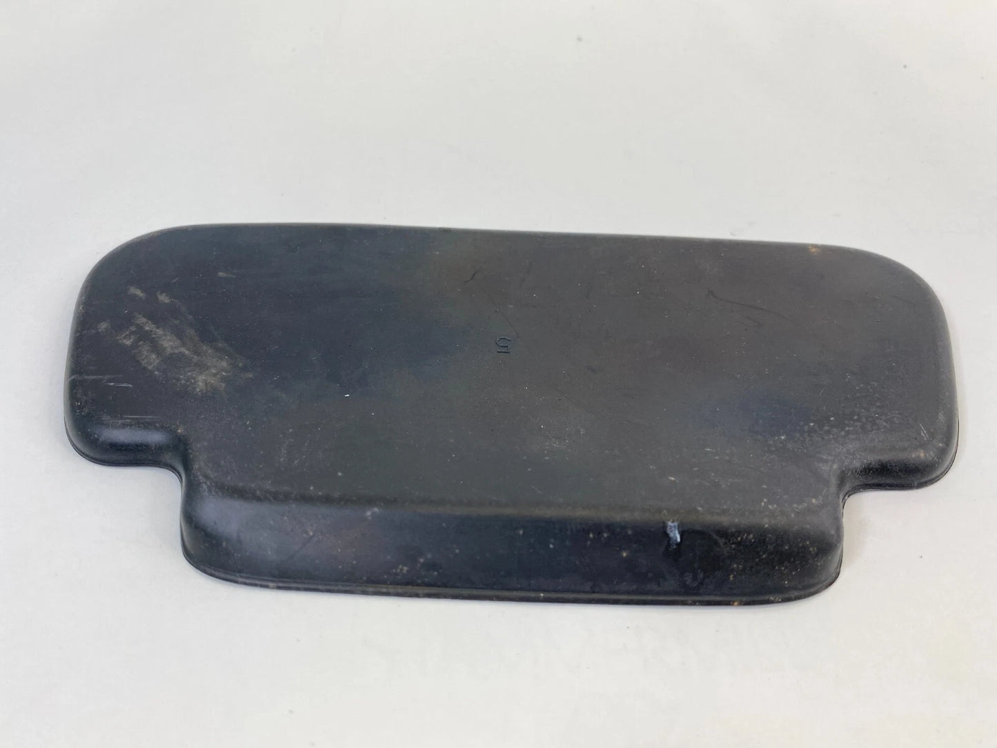 2007-2010 HYUNDAI ELANTRA SEDAN CENTER CONSOLE STOTAGE INSERT TRAY RUBBER MAT