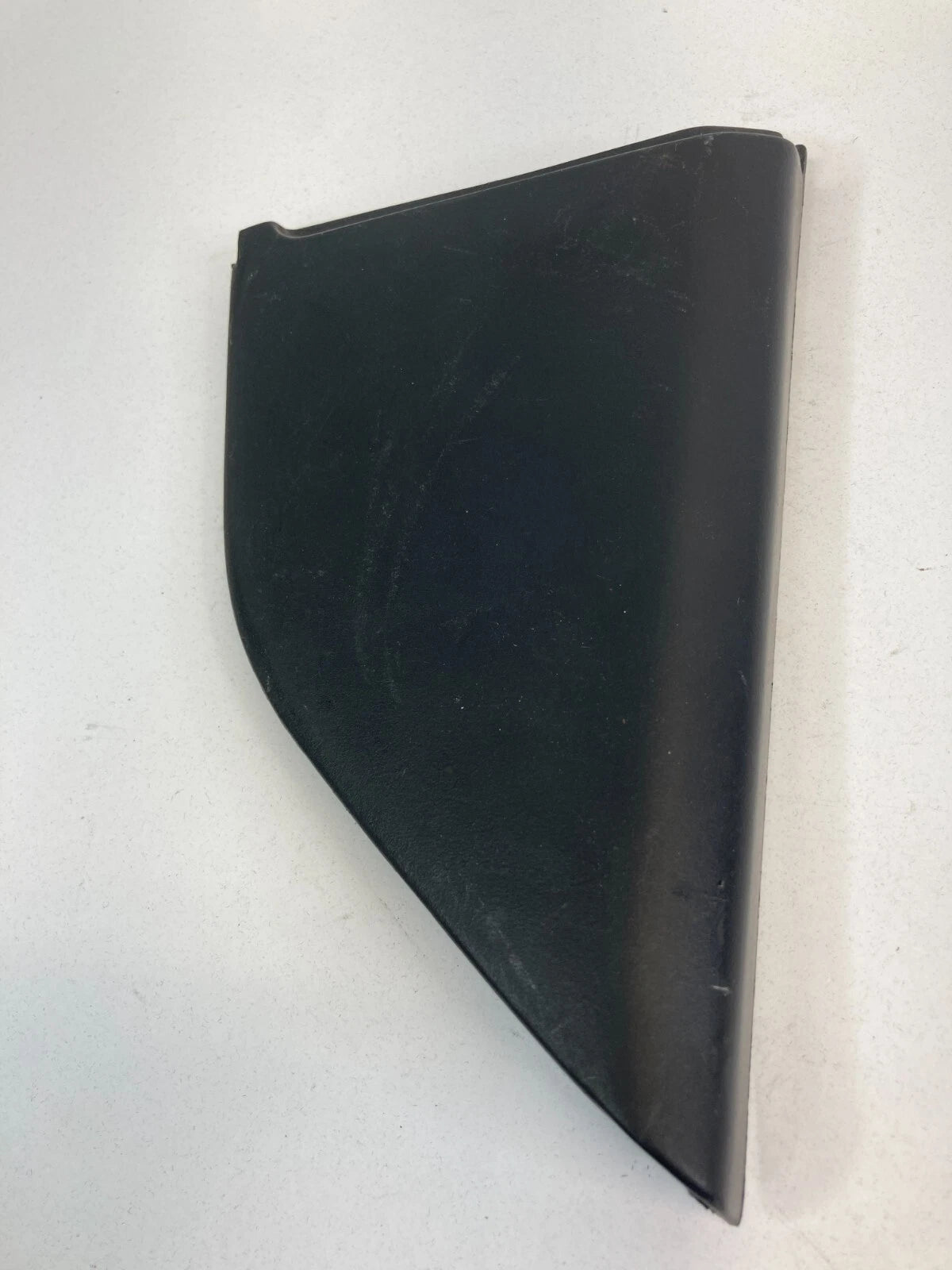 1994-1997 HONDA ACCORD REAR RIGHT SIDE DOOR INSIDE CORNER COVER 72940-SV4A-0130