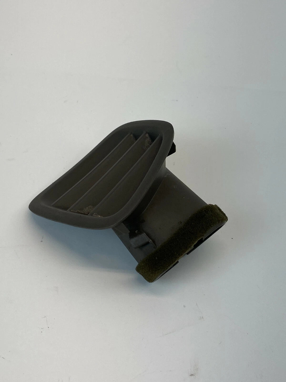 02 03 LEXUS ES300 04-06 ES330 FRONT LEFT DRIVER DASH UPPER DEFROST AIR VENT OEM