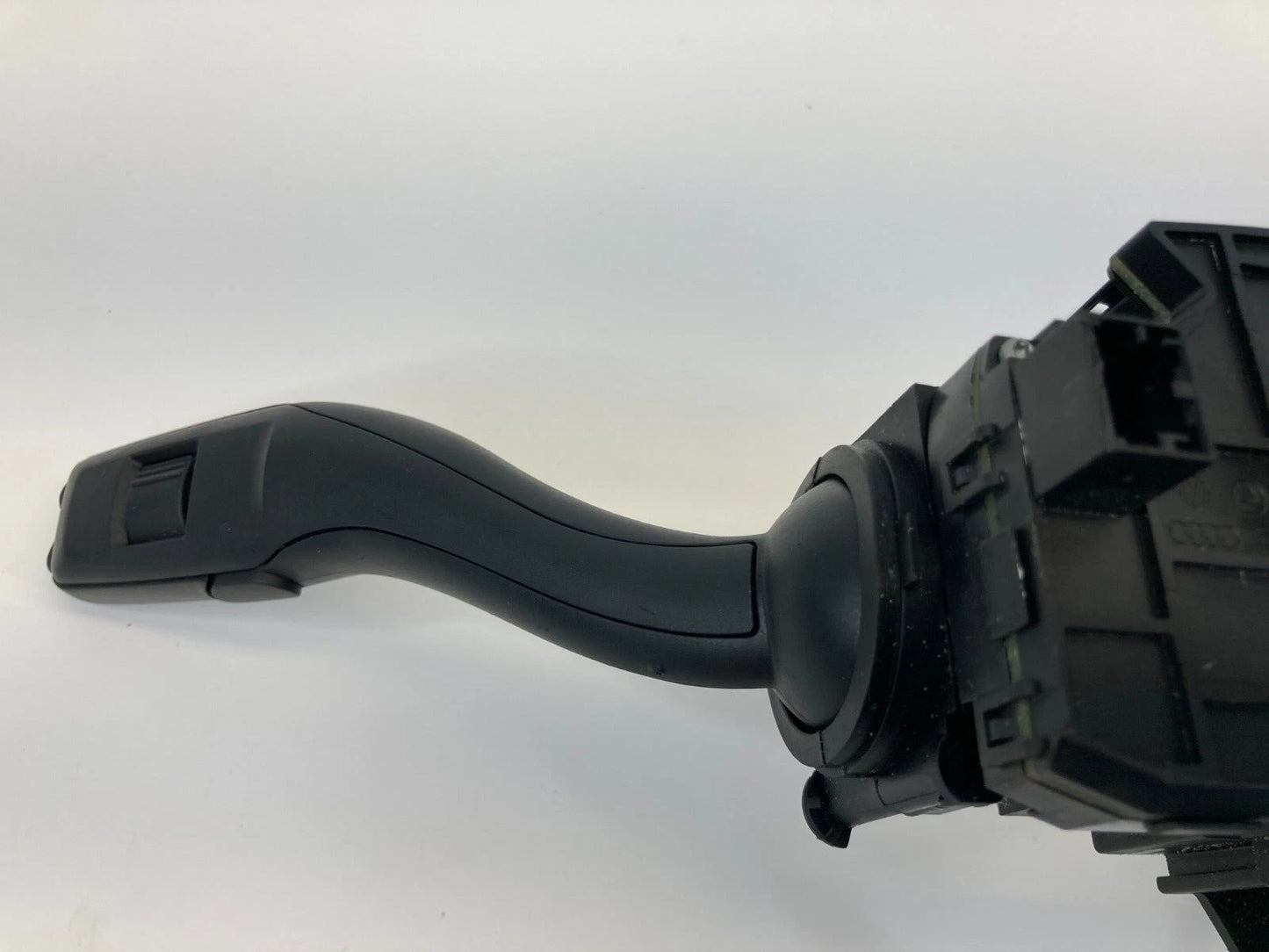 06-11 AUDI S6 A6 QUATTRO STEERING COLUMN TURN SIGNAL & WIPER COMBINATION SWITCH