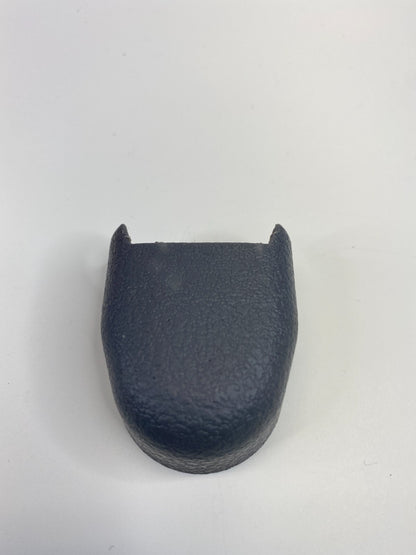 2004 2005 2006 Hyundai Elantra Front Seat Belt Anchor Bolt Cover Trim Cap OEM