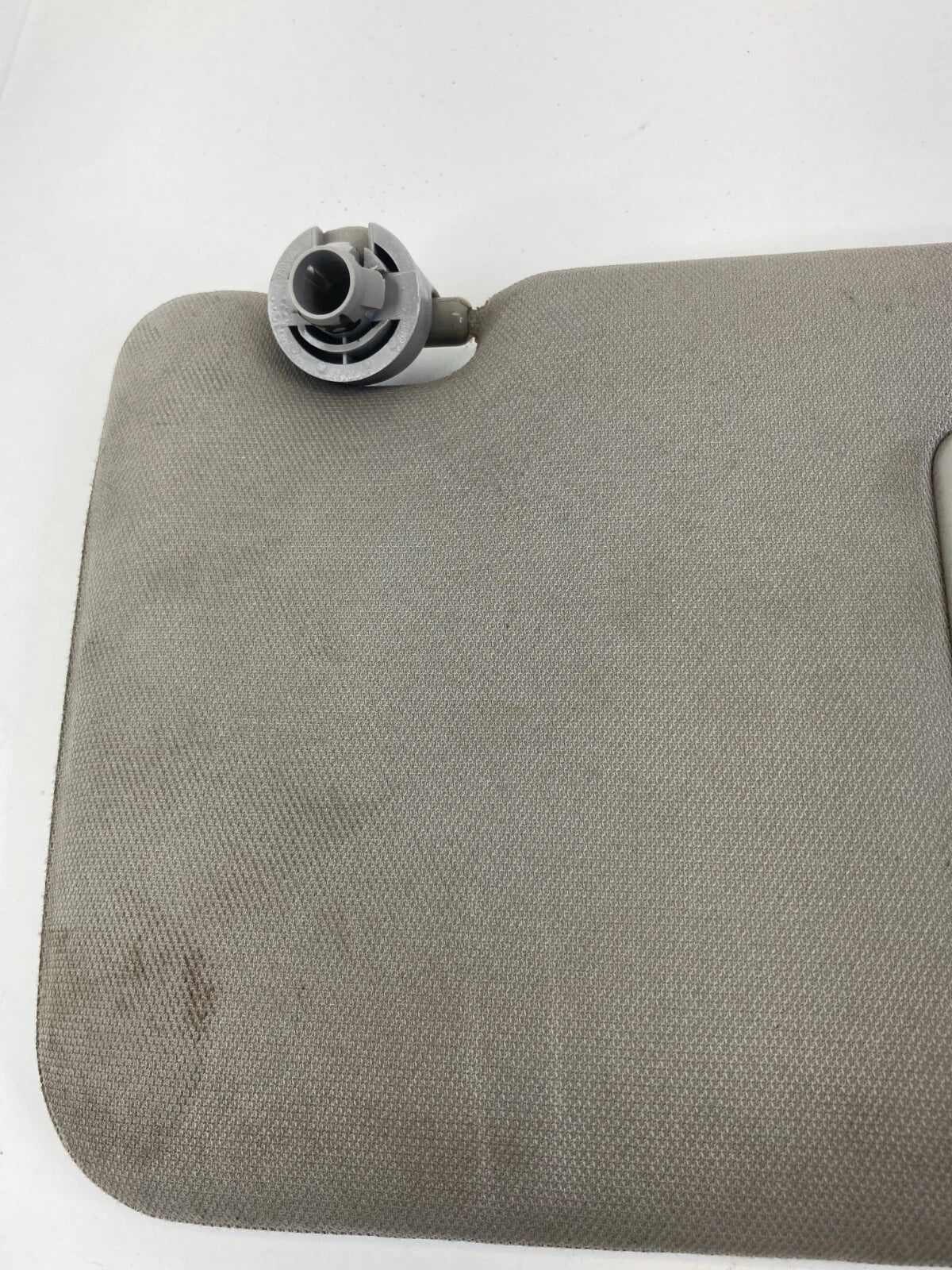 05-12 NISSAN ARMADA FRONT RIGHT PASSENGER LIGHTED SUNVISOR SUN VISOR GRAY OEM