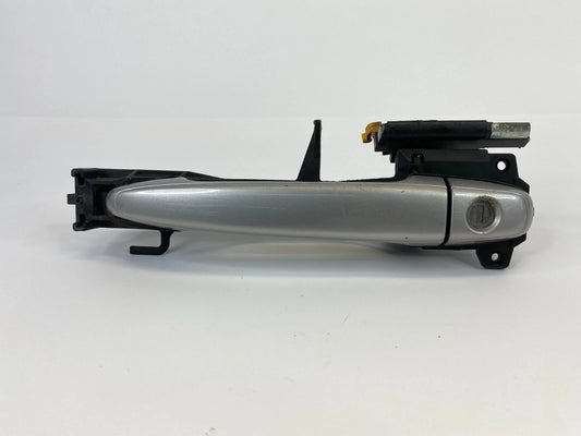 2004-2010 TOYOTA SIENNA FRONT LEFT DRIVER SIDE EXTERIOR DOOR HANDLE OEM