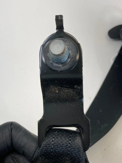 2011-2013 DODGE DURANGO FRONT RIGHT PASSENGER SIDE SEAT BELT RETRACTOR ASSY OEM