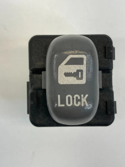 01-05 PONTIAC GRAND AM FRONT RIGHT DOOR LOCK CONTROL SWITCH OEM FACTORY 22624806