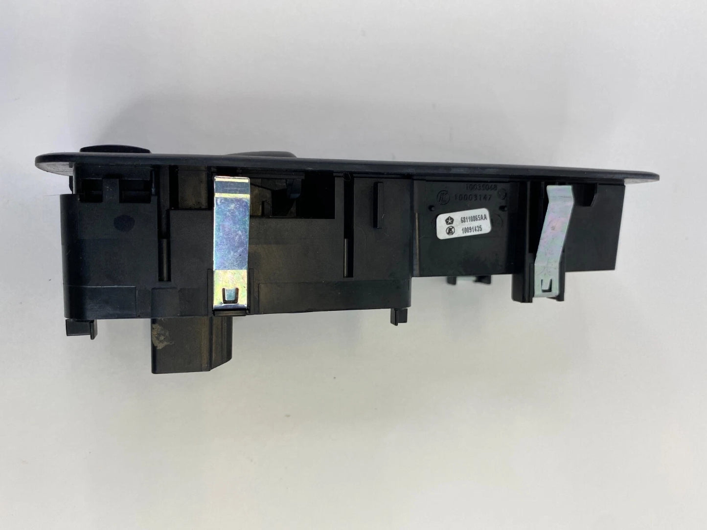 12-16 CHRYSLER TOWN & COUNTRY FRONT RIGHT SIDE DOOR WINDOW SWITCH 68110865AA OEM
