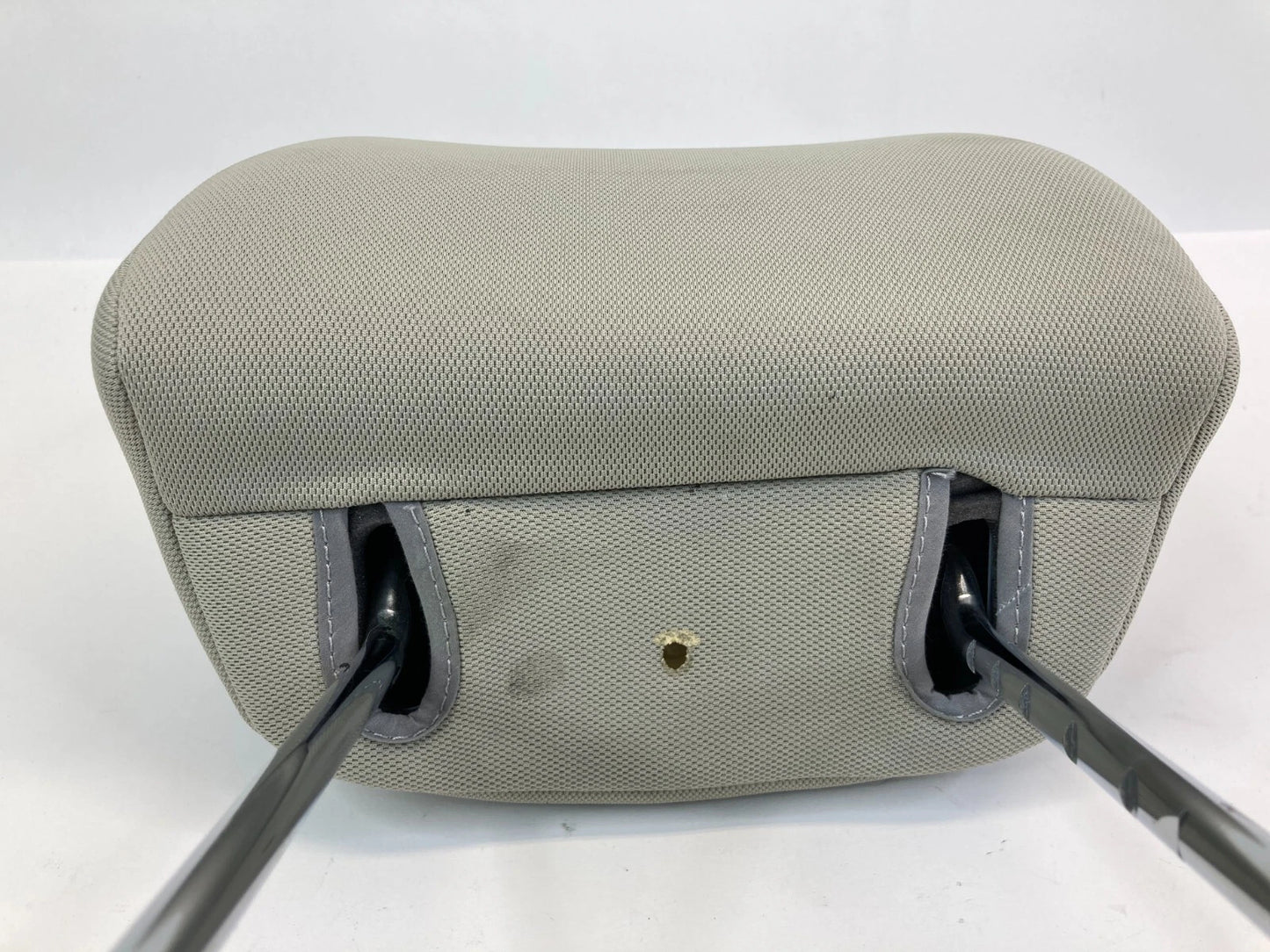 2012-2014 KIA RIO HATCHBACK FRONT RIGHT PASSENGER SEAT CLOTH HEADREST HEAD REST