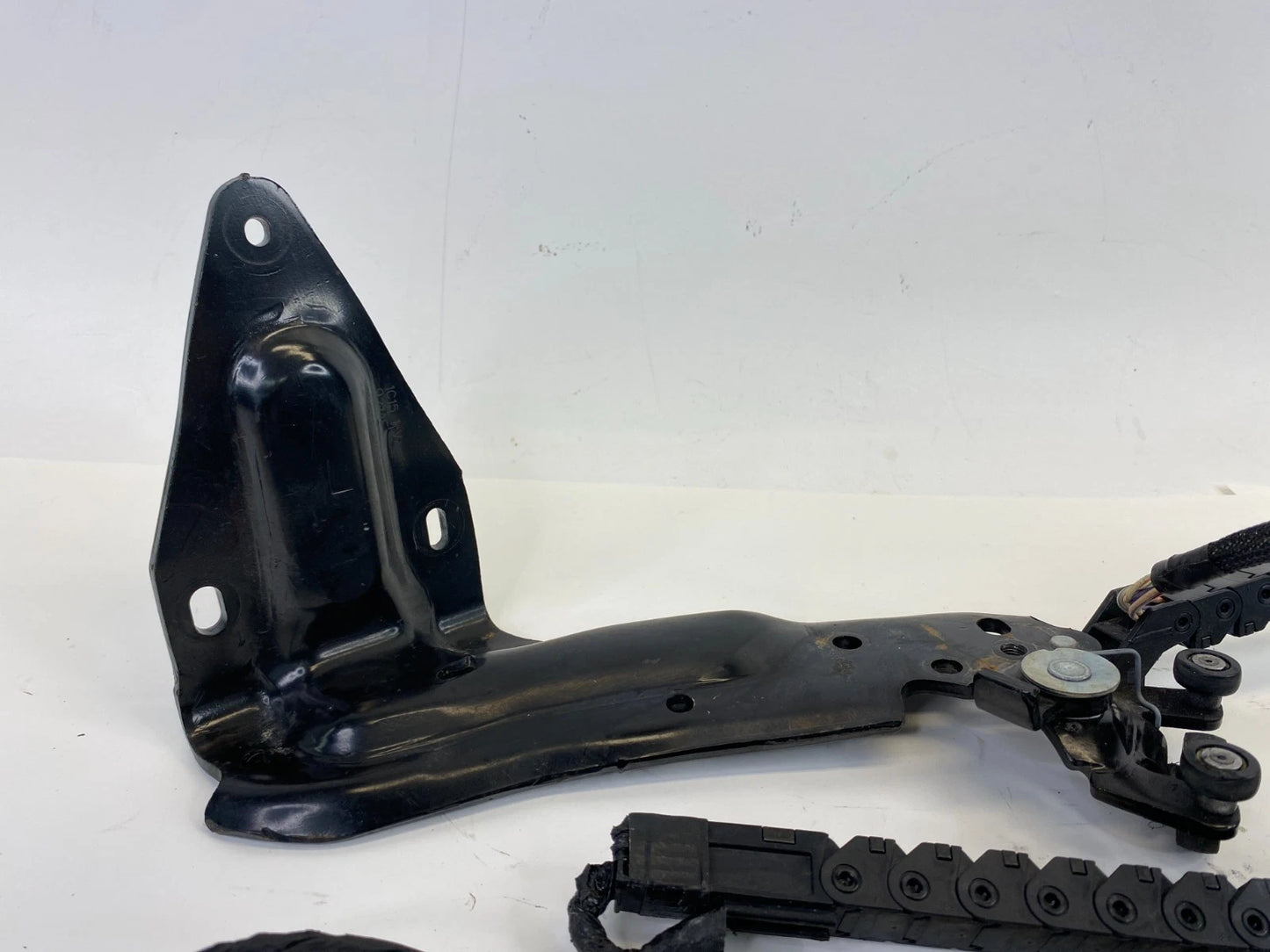 10 11 CHRYSLER TOWN & COUNTRY LEFT SLIDING DOOR WIRE TRACK HARNESS P68078885AB
