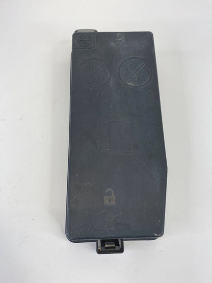 2012-2015 CHEVROLET CAPTIVA SPORT 2.4L AT ENGINE FUSE RELAY BOX LID CAP COVER