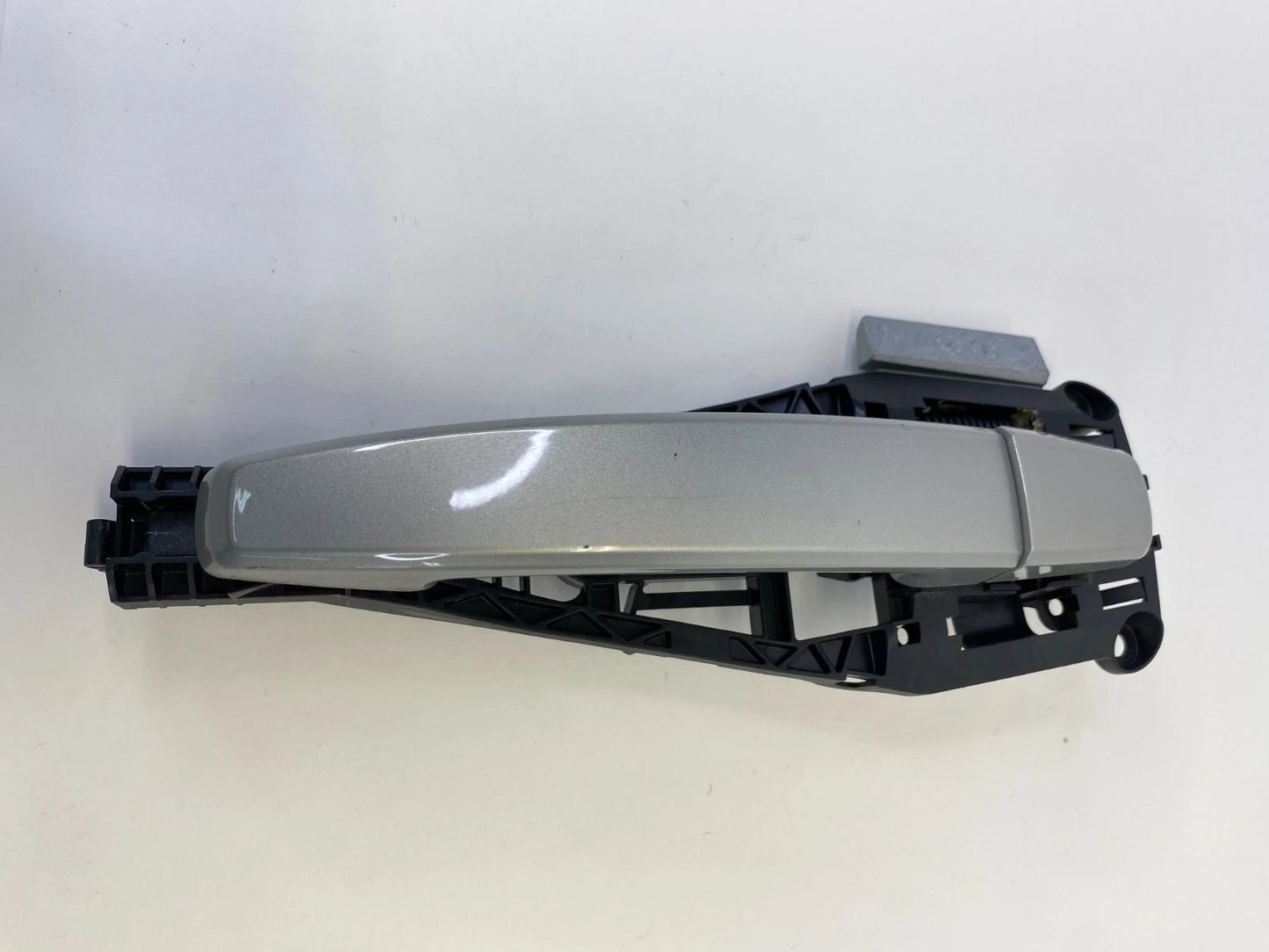 2011 BUICK REGAL SEDAN REAR LEFT SIDE EXTERIOR OUTER DOOR HANDLE ASSEMBLY OEM