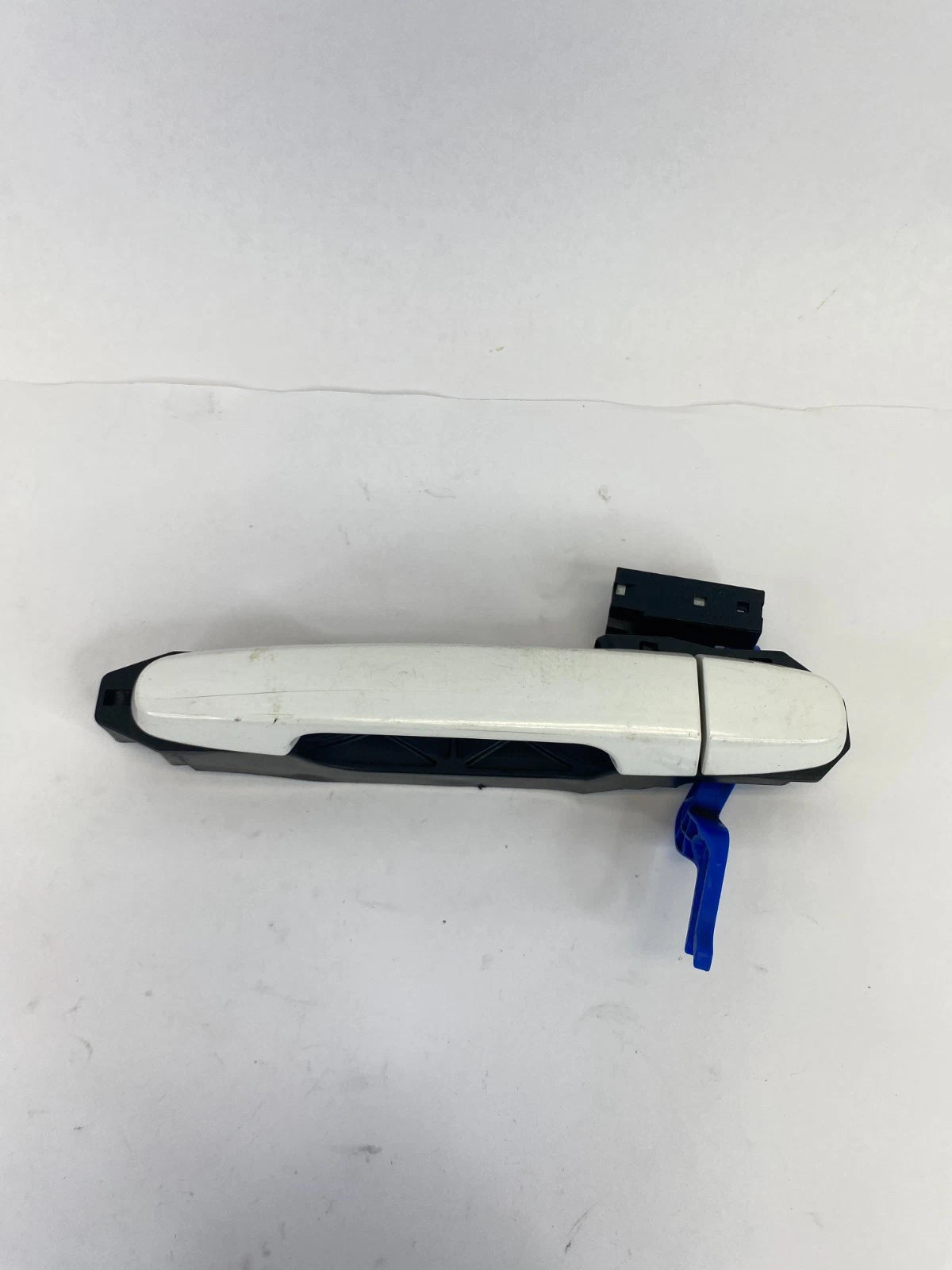 2009-2013 TOYOTA COROLLA REAR LEFT BACK EXTERIOR OUTER DOOR HANDLE OEM