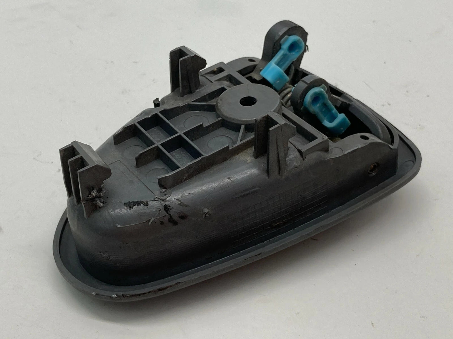 2000-2003 HYUNDAI ACCENT FRONT RIGHT SIDE INNER INTERIOR DOOR HANDLE 82620-25000