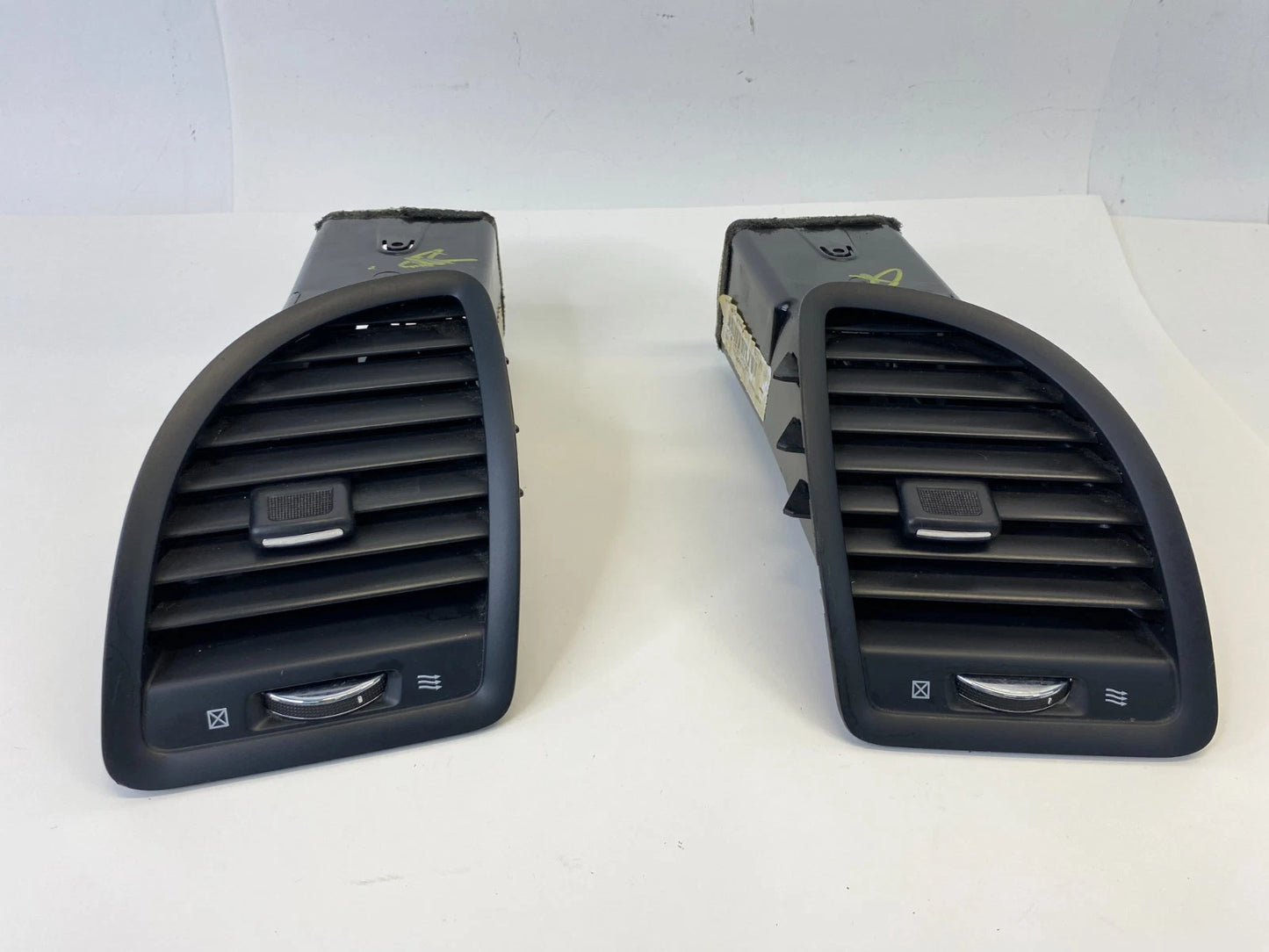 11-20 DODGE GRAND CARAVAN LEFT & RIGHT DASH AC HEATER AIR VENT OUTLET LOUVER OEM