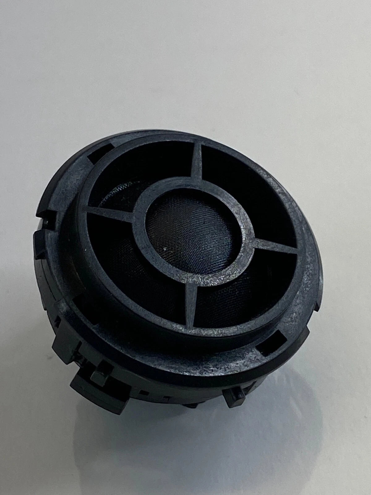 2012-2018 FORD FOCUS REAR LEFT DOOR AUDIO SPEAKER TWEETER UNIT OEM 8A6T-18808-BB