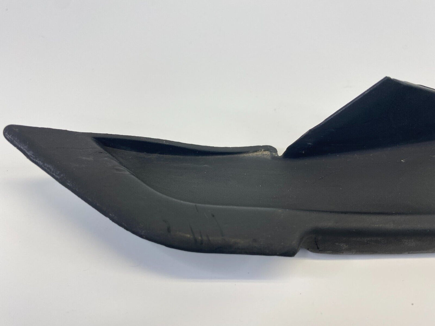 2011-2016 Hyundai Elantra Right Side Windshield Cowl Cover Top Trim 86154-3Y000
