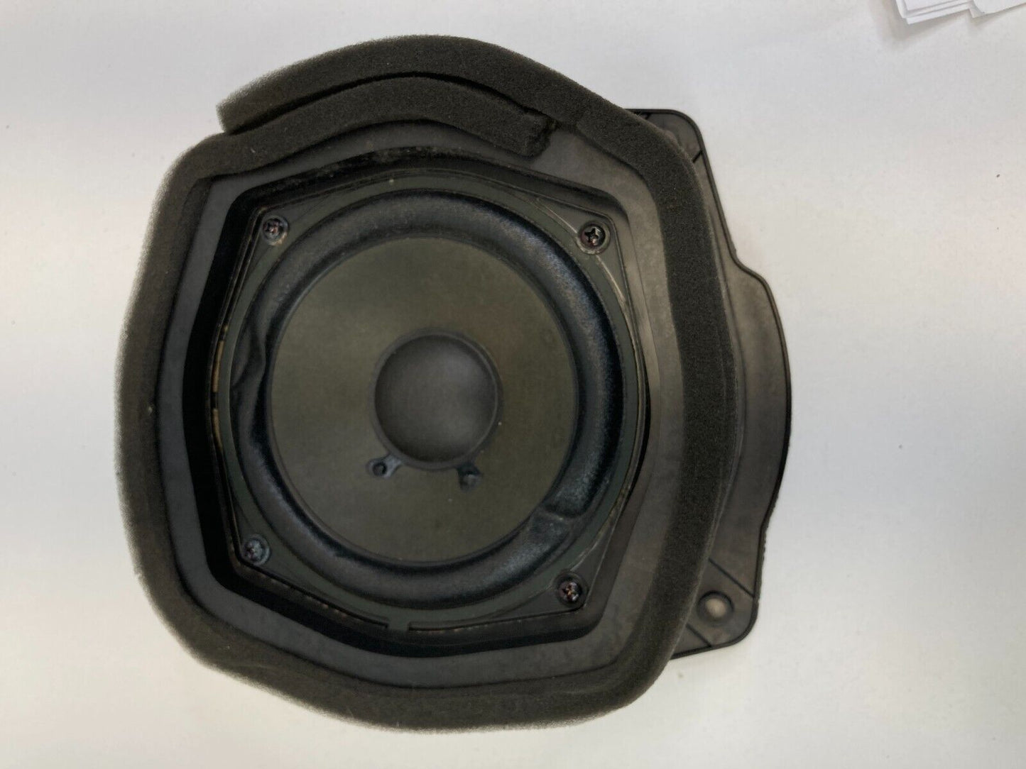 2006-2011 Cadillac DTS Front Left Driver Side Door Speaker Audio 15806970 OEM