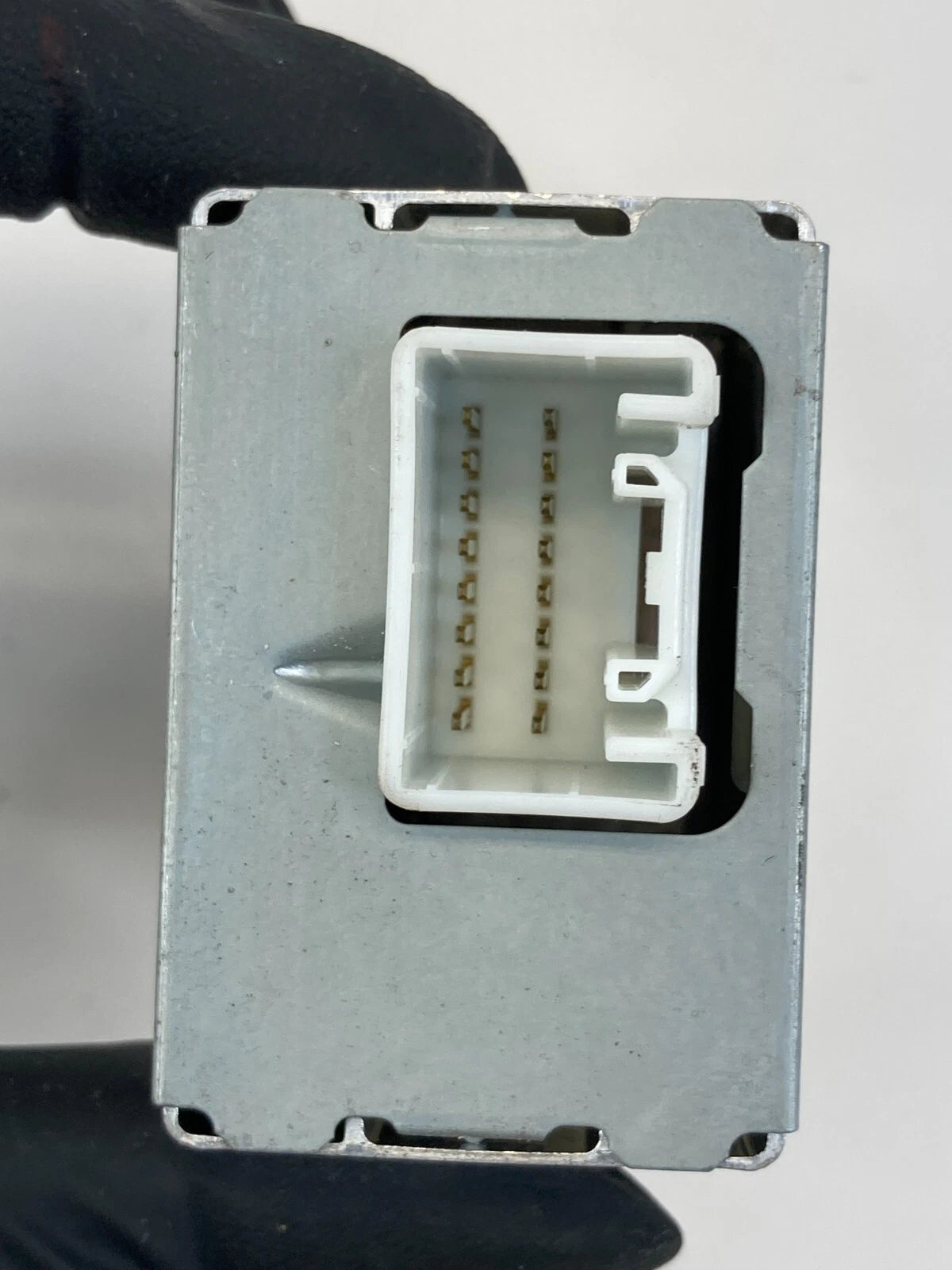 2000-2003 LEXUS RX300 3.0L AT CRUISE CONTROL COMPUTER MODULE 88240-48020 OEM