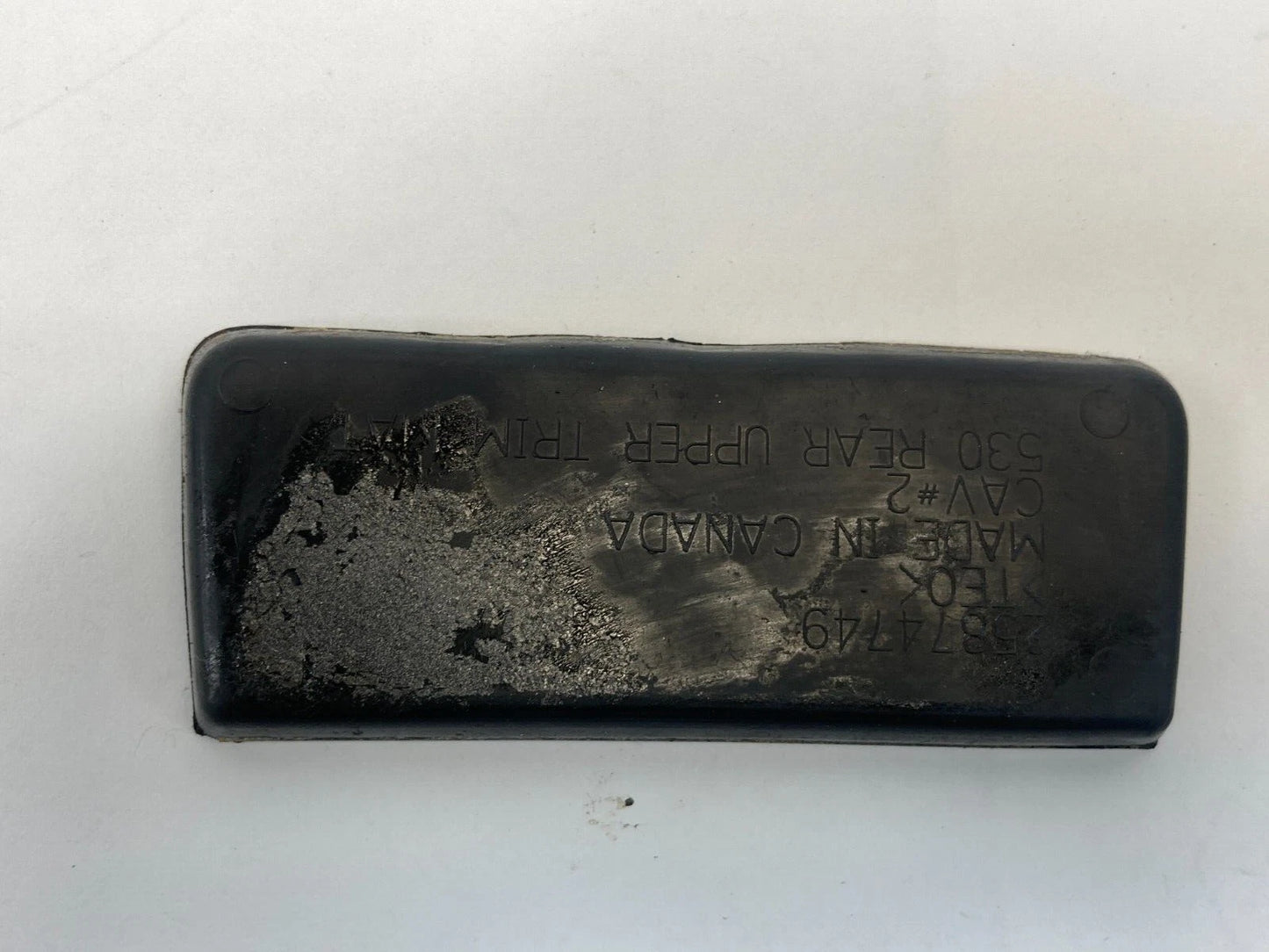 2010-2017 CHEVROLET EQUINOX FRONT FLOOR CONSOLE COMPARTMENT LINER 25874749 OEM