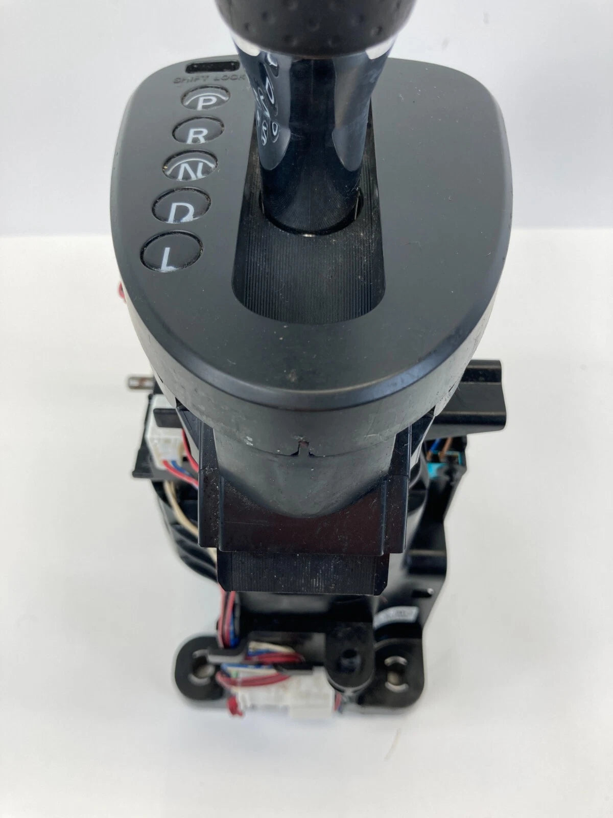 2008-2013 NISSAN ROGUE 2.5L AUTO TRANS 2WD SHIFTER SHIFT SELECTOR LEVER JM00A