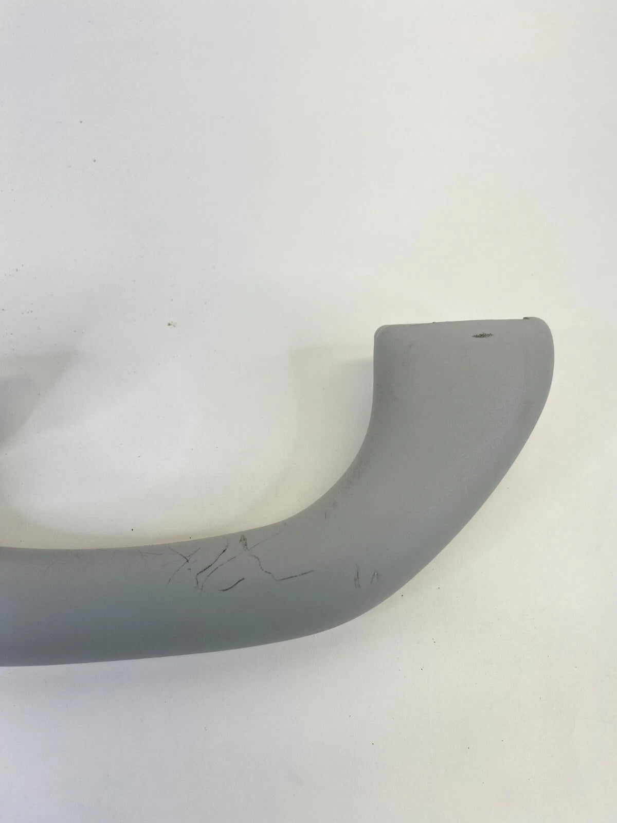 01 02 03 04 05 VOLKSWAGEN JETTA REAR LEFT INTERIOR ROOF GRAB GRIP ASSIST HANDLE