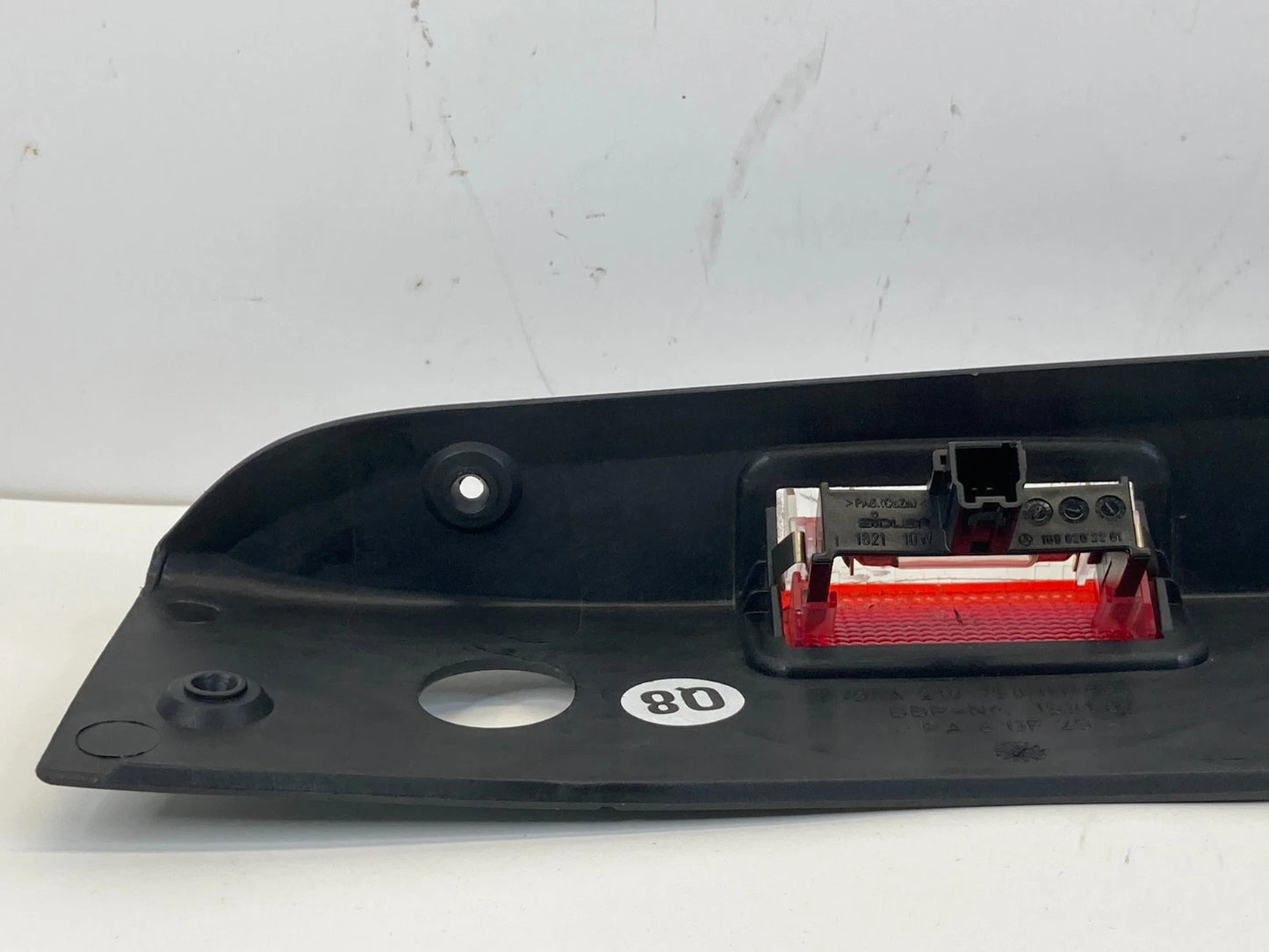 06 MERCEDES-BENZ CLS500 REAR TRUNK HATCH HANDLE MOLDING COVER 219-750-01-93 OEM