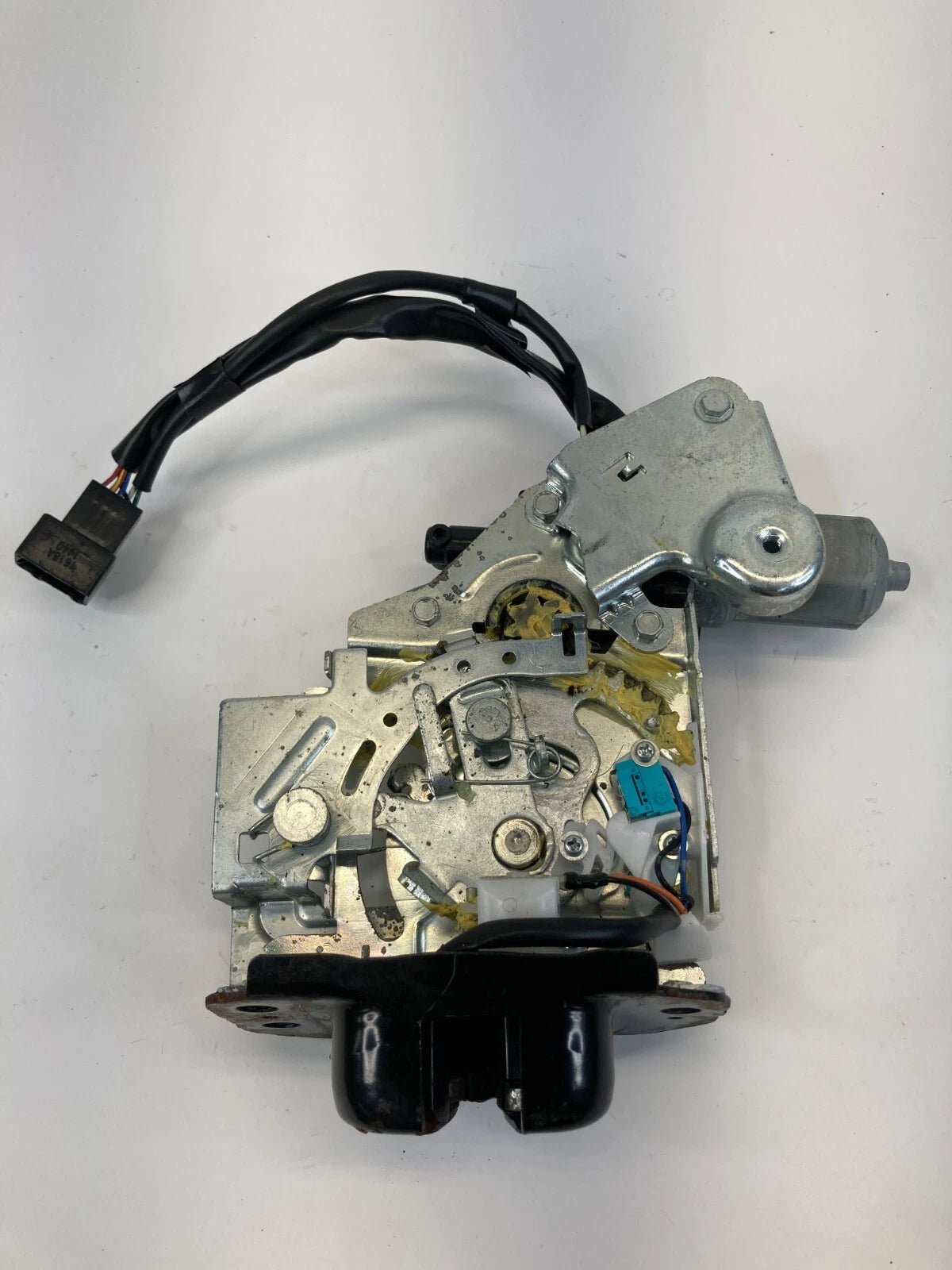 2009-2014 FORD FLEX TAILGATE LATCH LIFTGATE TRUNK LID POWER LOCK ACTUATOR MOTOR