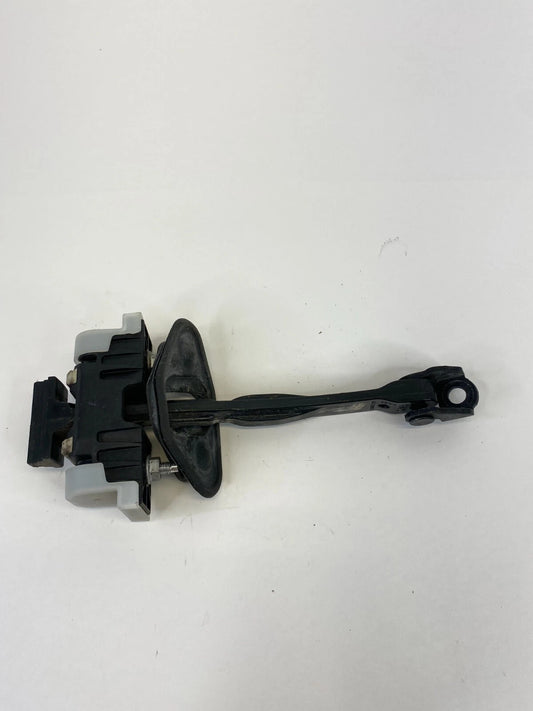 2011-2017 BUICK REGAL FRONT RIGHT DOOR CHECK STOPPER STRAP HOLDER OEM FACTORY