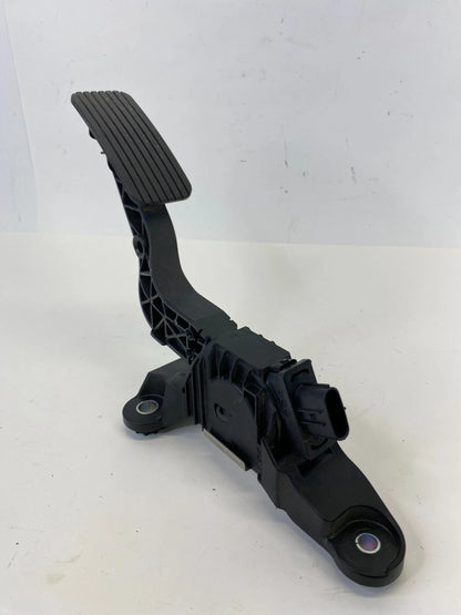 2017-2020 HYUNDAI ELANTRA 2020-2023 VENUE GAS ACCELERATOR PEDAL TRAVEL SENSOR