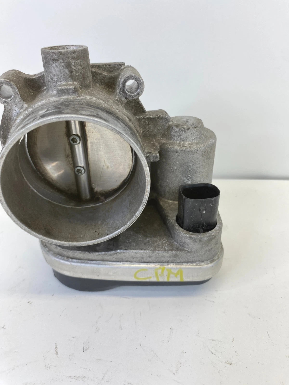 2005-2010 CHRYSLER 300 2.7L V6 A/T THROTTLE BODY VALVE ASSY 04861691AA OEM