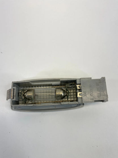 1998-2010 VOLKSWAGEN BEETLE FRONT SUNVISOR SUN VISOR VANITY LIGHT LAMP 3B094711