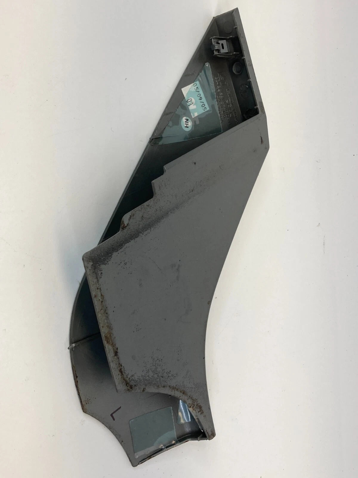 03-05 HONDA PILOT REAR CENTER CONSOLE LEFT SIDE TRIM MOLDING 83429S9VAA010M1