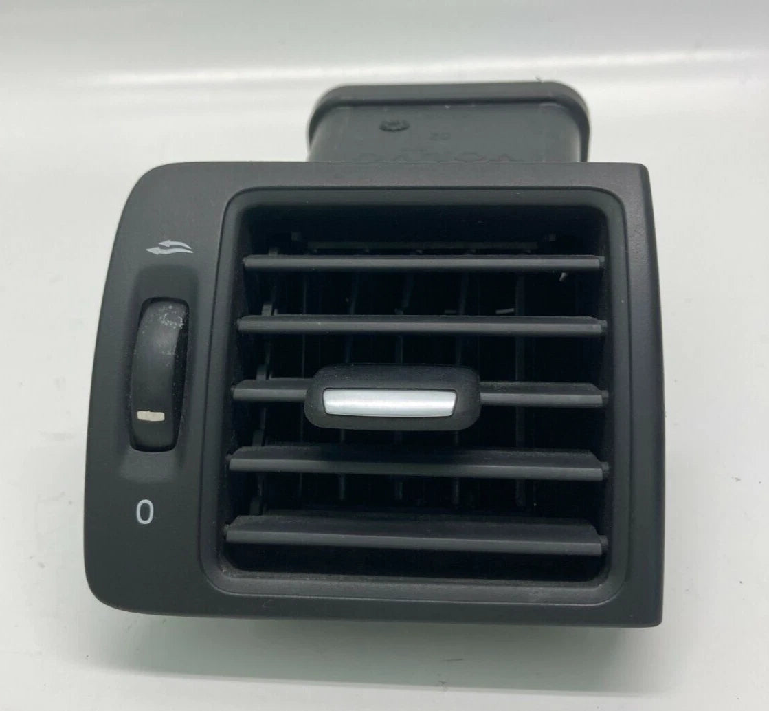 2008-2011 VOLVO S40 FRONT RIGHT PASSENGER SIDE DASH AC AIR VENT GRILLE OUTLET