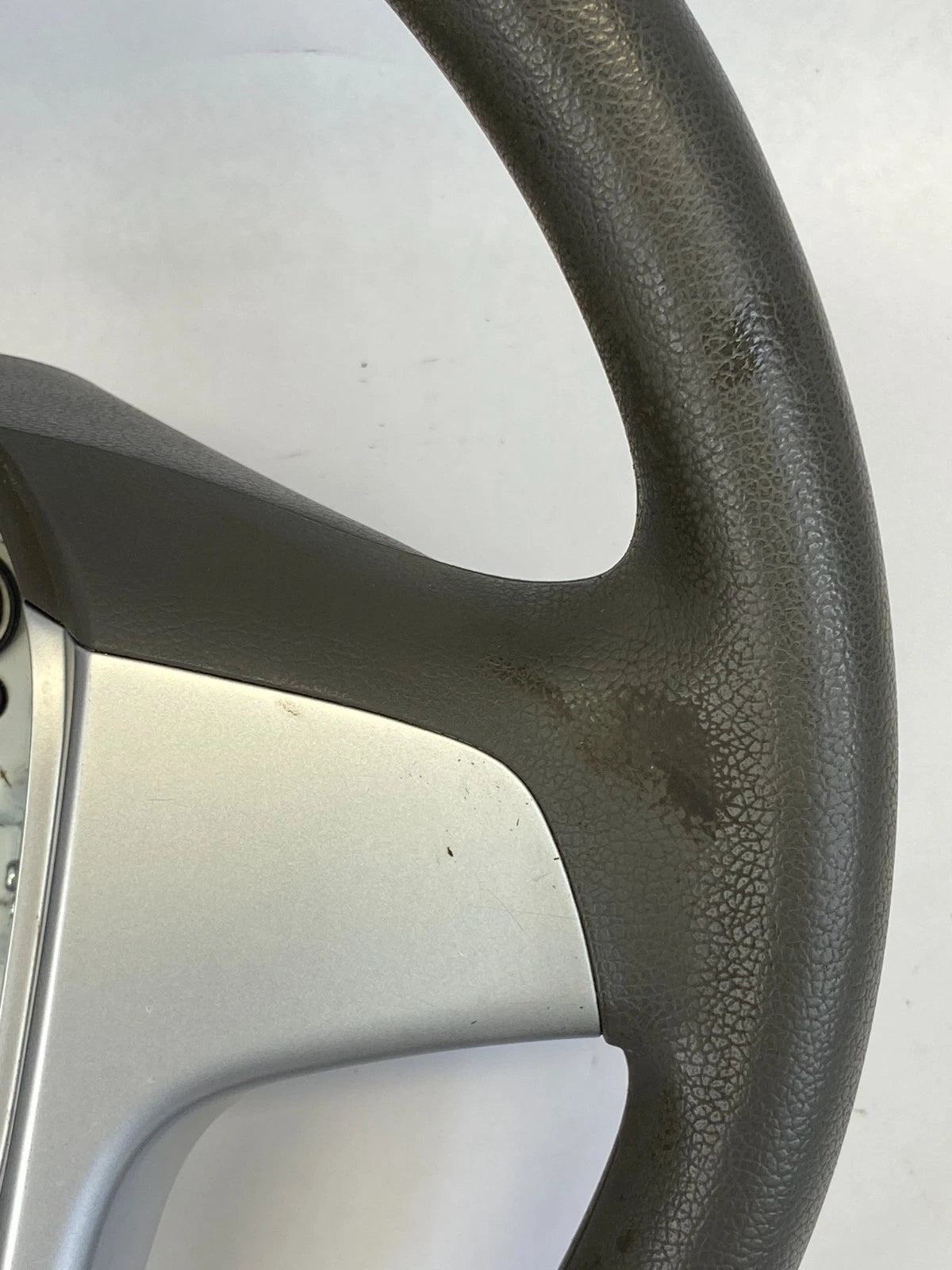 2012-2017 HYUNDAI ACCENT LEFT DRIVER STEERING WHEEL 56113-1R000 OEM FACTORY
