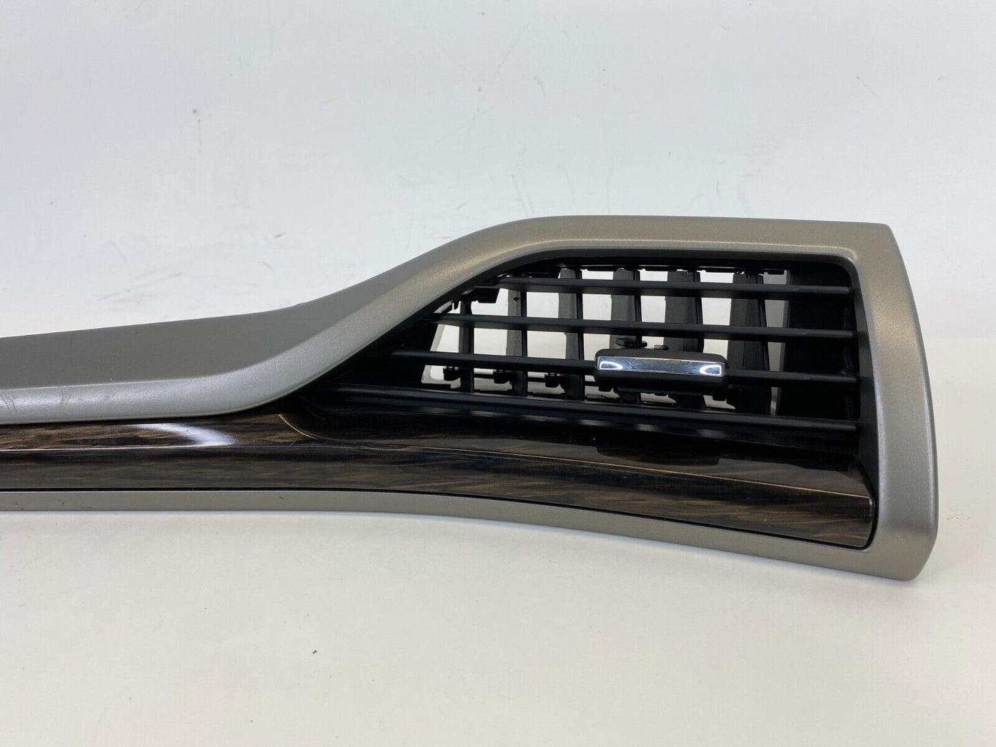 2014-2016 Ford Fusion Dash Right Side A/C Air Vent Grille Outlet W/ Molding OEM