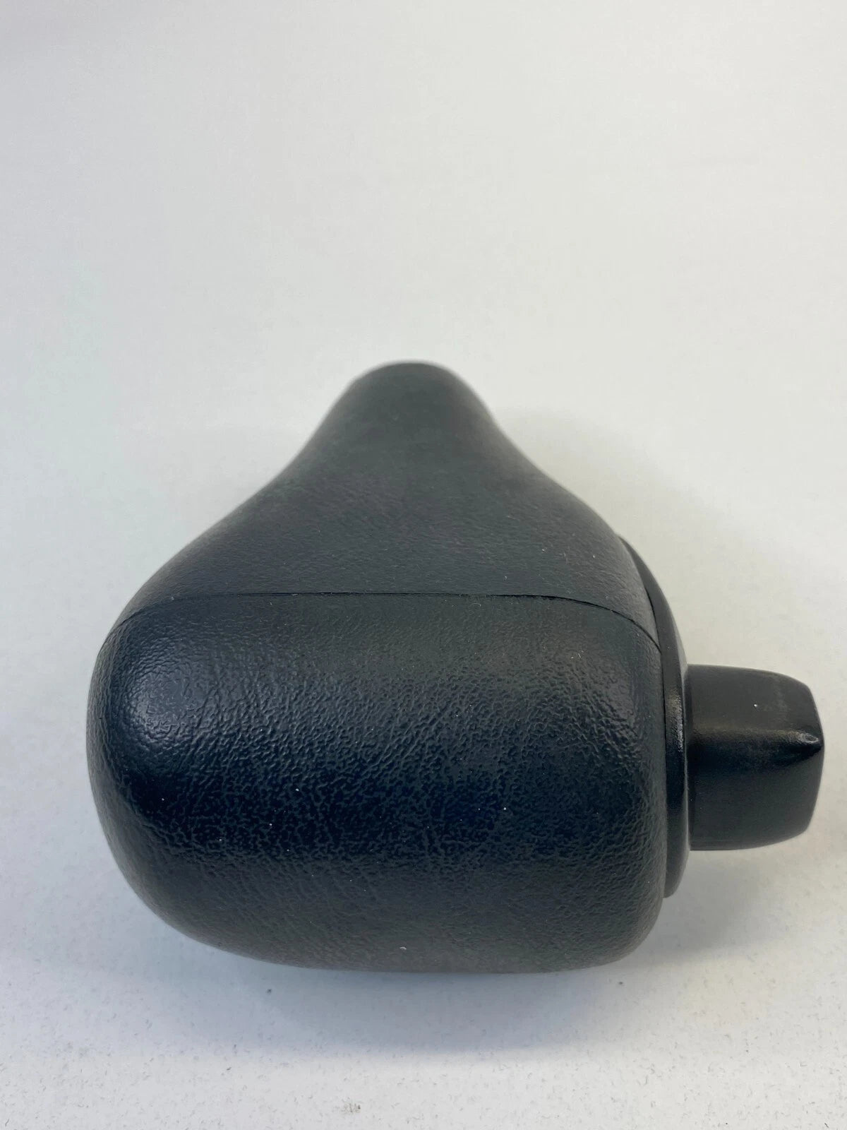 1997 FORD ESCORT AUTOMATIC TRANSMISSION FLOOR GEAR SHIFT KNOB SHIFTER HANDLE