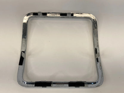 2005-2007 JEEP GRAND CHEROKEE CENTER CONSOLE BEZEL TRIM SHIFTER RIN CHROME