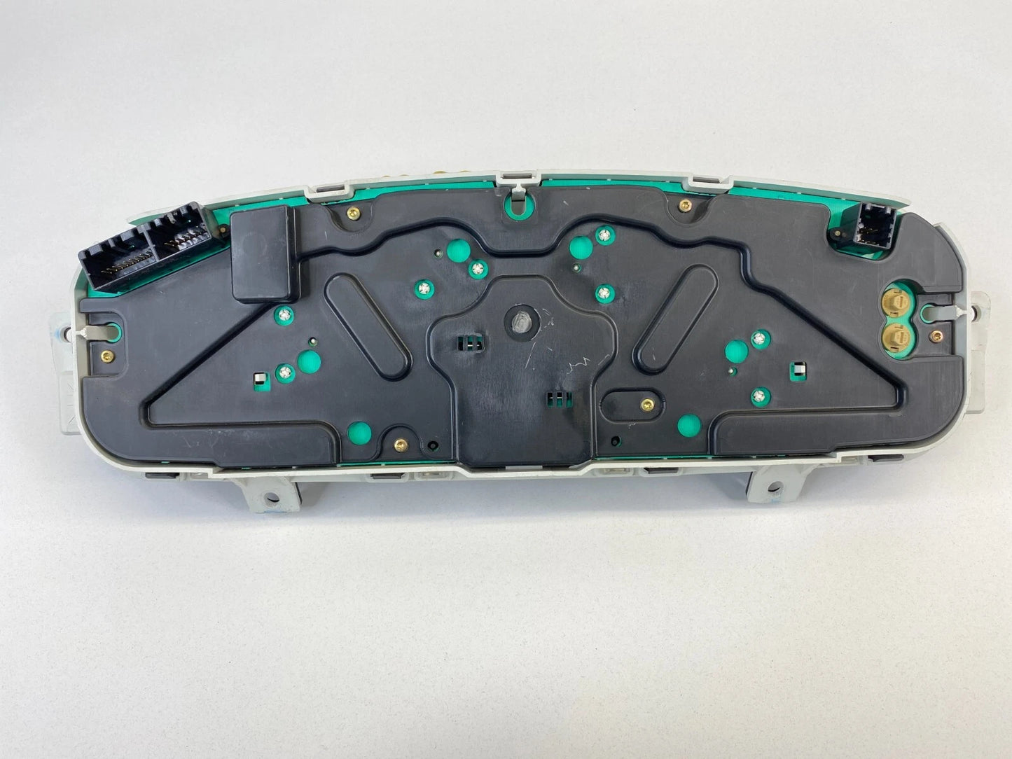 03-05 HYUNDAI SONATA 2.7L AT SPEEDOMETER INSTRUMENT CLUSTER GAUGE 174K MILES OEM