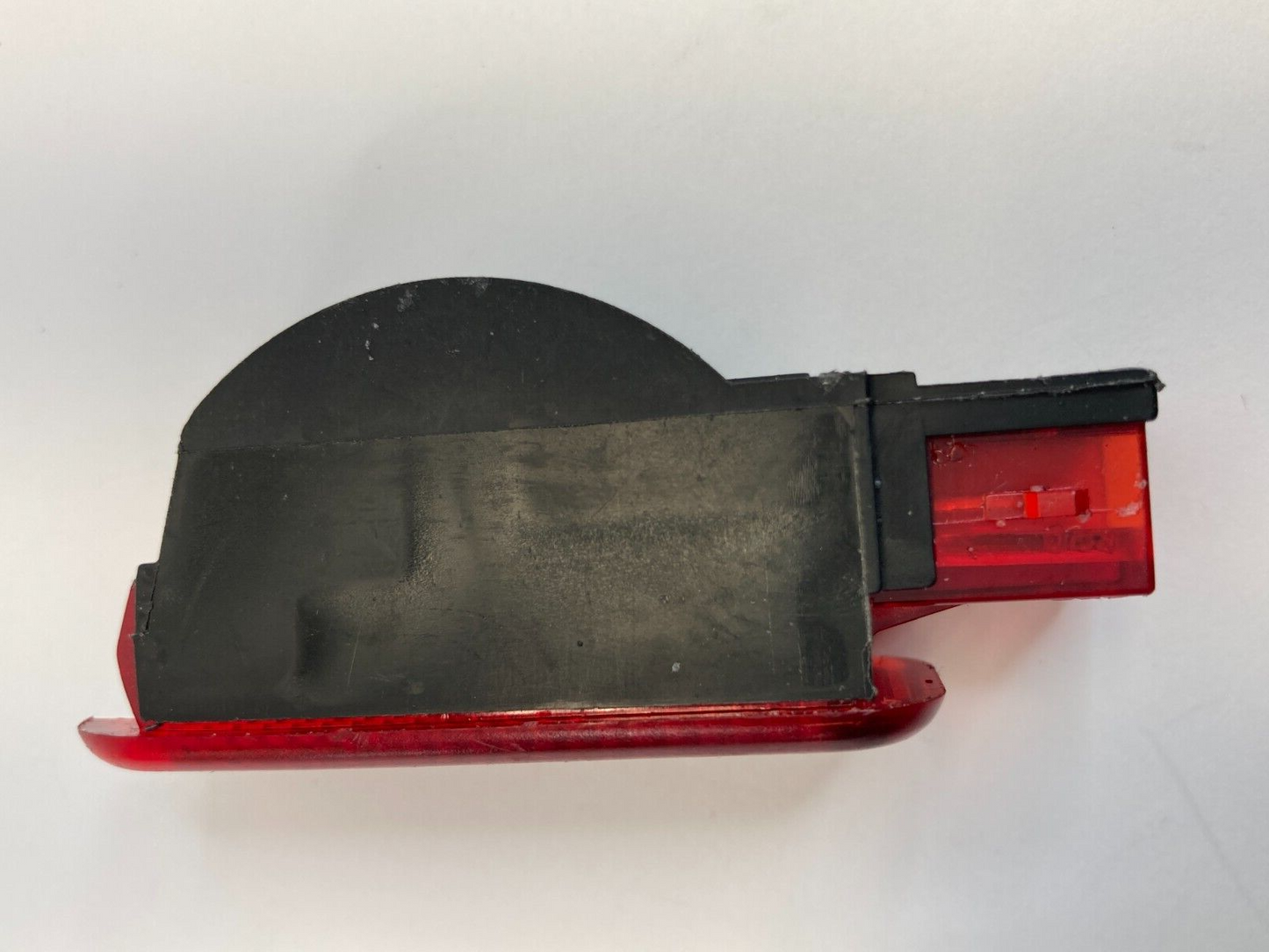 2007-2016 Audi A4 Front Left Door Panel Warning Light Lamp Red 6Y0-947-411 OEM