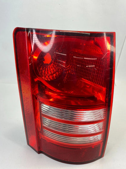 2008-2010 CHRYSLER TOWN & COUNTRY LEFT DRIVER SIDE TAILLIGHT LAMP 58622E OEM