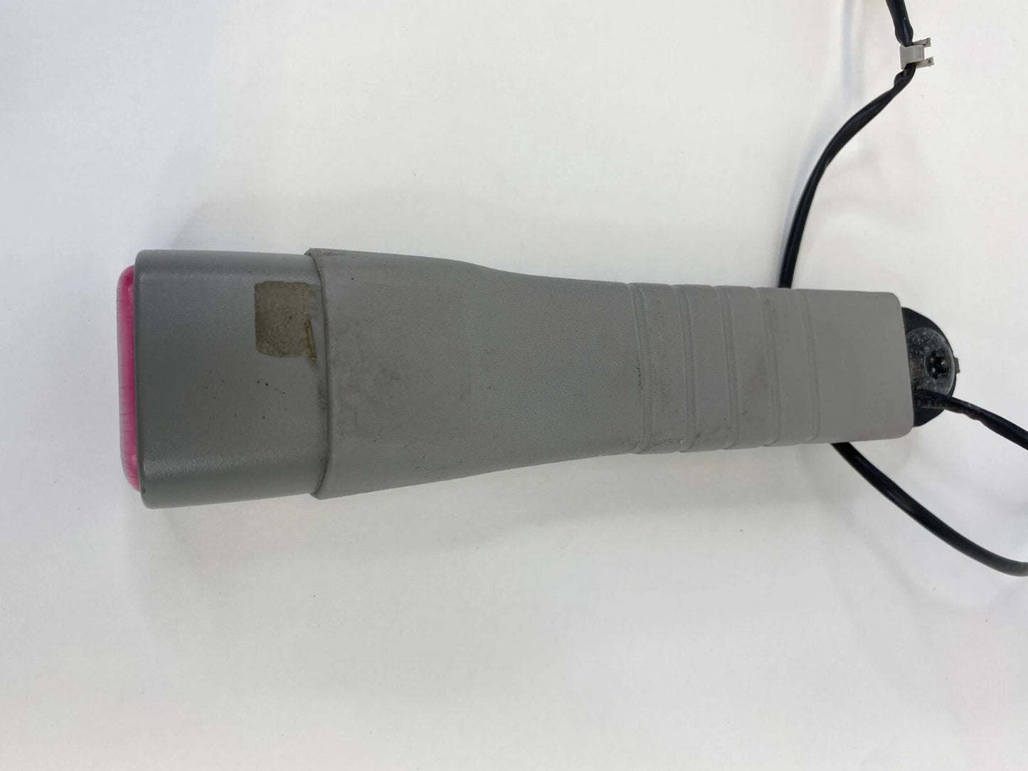 2008 08 SATURN VUE SUV FRONT RIGHT PASSENGER SIDE SEAT BELT BUCKLE OEM