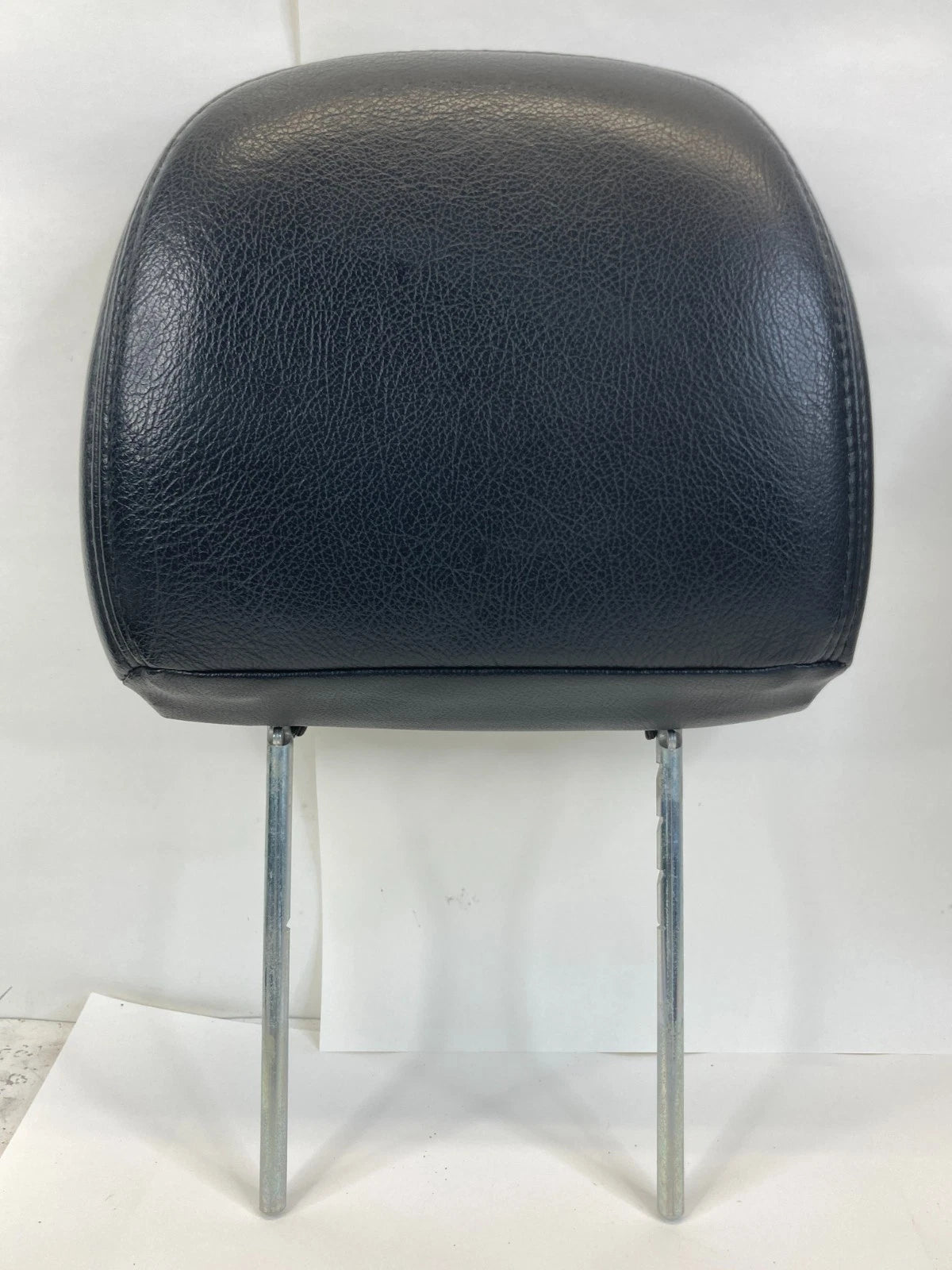 05 06 07 MERCURY MARINER FRONT LH & RH SET HEADREST HEAD REST LEATHER BLACK OEM