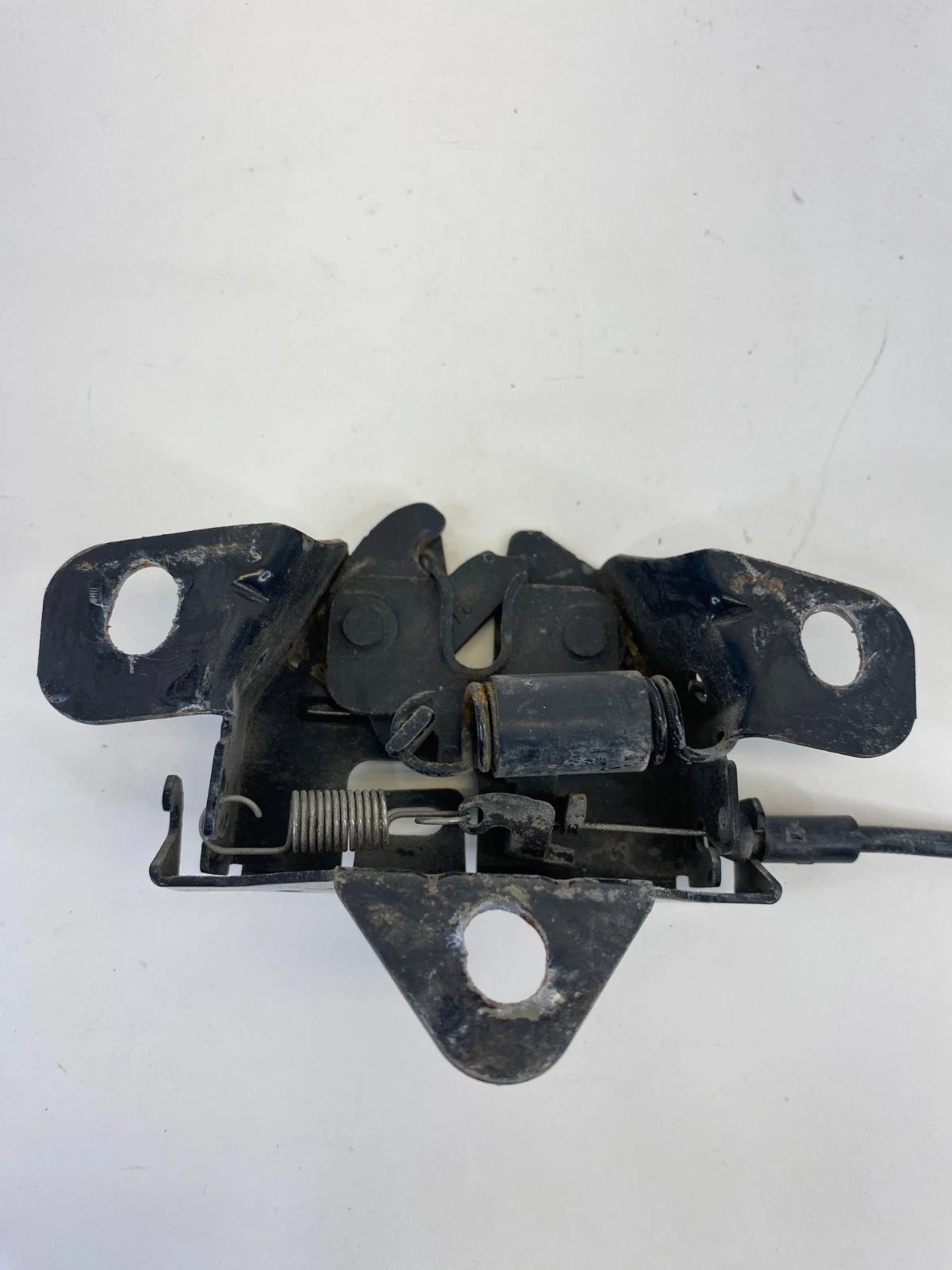 2014-2019 Kia Soul WAGON Front Hood Lock Latch Release Actuator Assy OEM