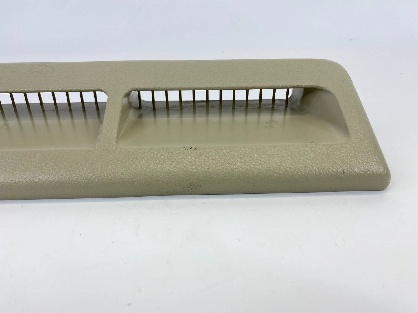 2006-2010 INIFNITI M35 FRONT LEFT FLOOR VENT TRIM PANEL GRILLE TRIM COVER OEM