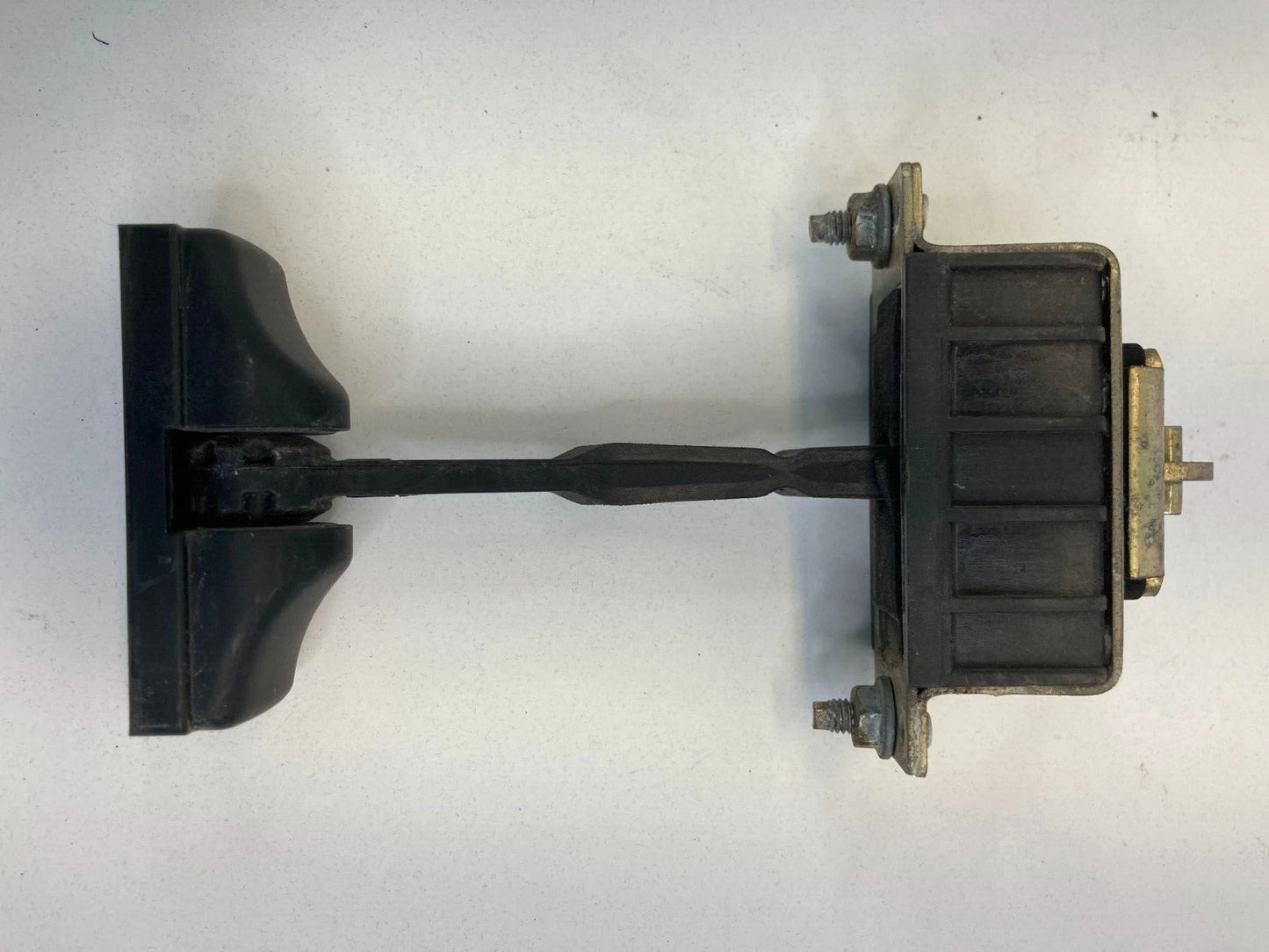 03-09 MERCEDES-BENZ E320 REAR LEFT DOOR CHECK STOP STOPPER DETENT A2117300116