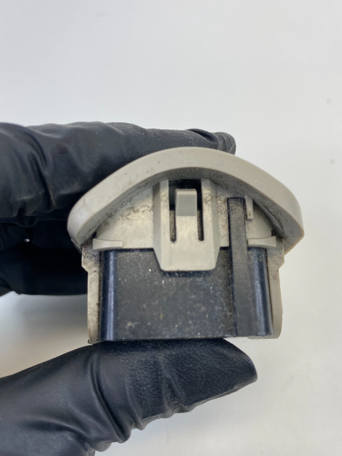 11-16 Chrysler Town & Country Rear Left Power Sliding Door Switch 1ES33BD1AB OEM