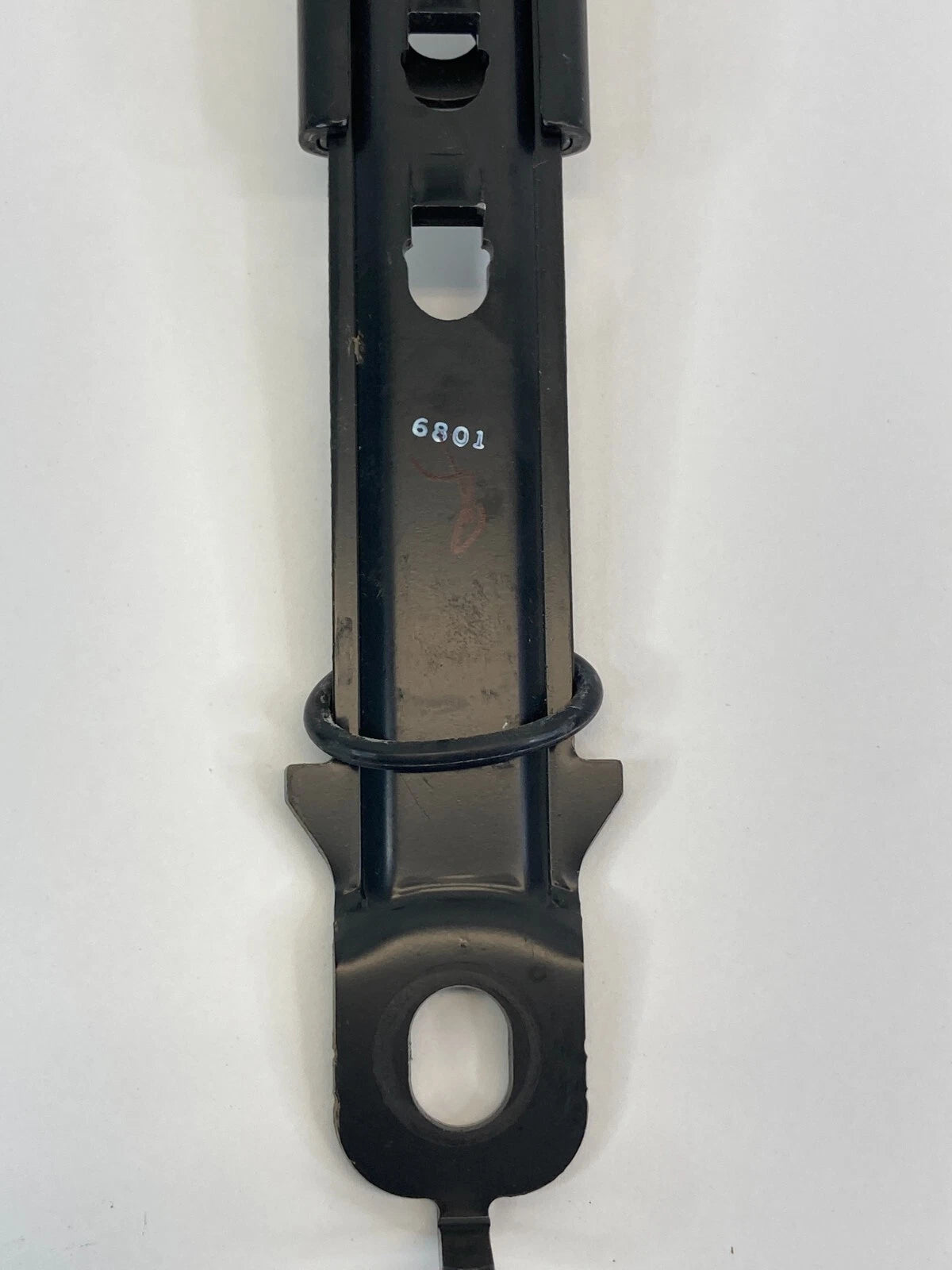 2007-2010 HYUNDAI ELANTRA 4-DR FRONT RIGHT SIDE SEAT BELT HEIGHT ADJUSTER 63021A